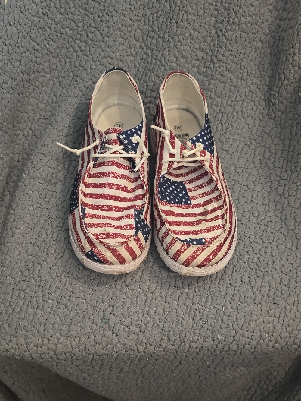 Womens Flag Print Casual Lace-Up Shoes - Red, White & Blue